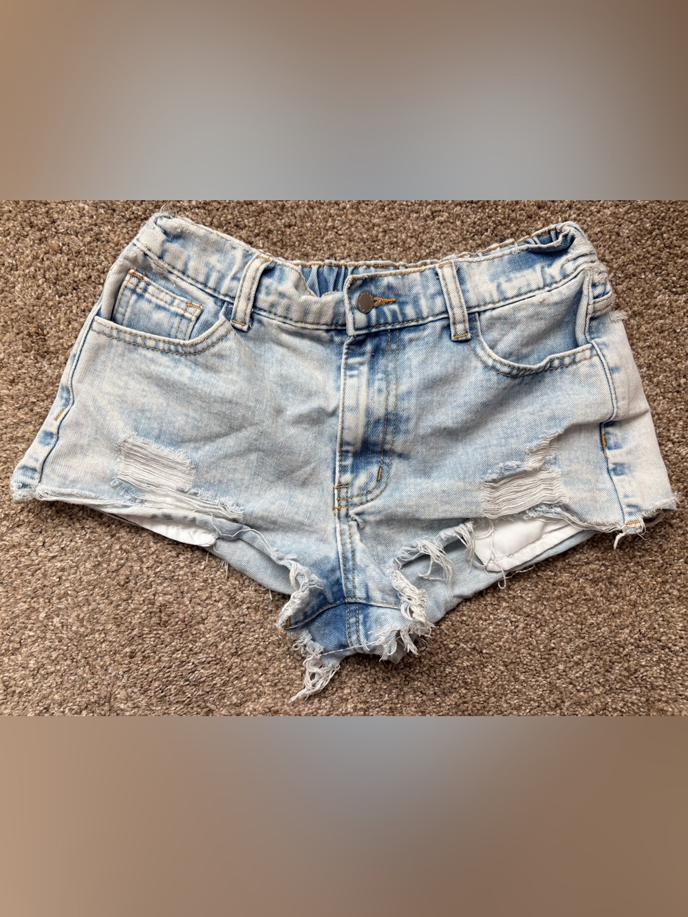 SHEIN Light Wash Distressed Denim Cutoff Shorts